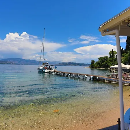 Eros Sea View 아파트 Kéntroma